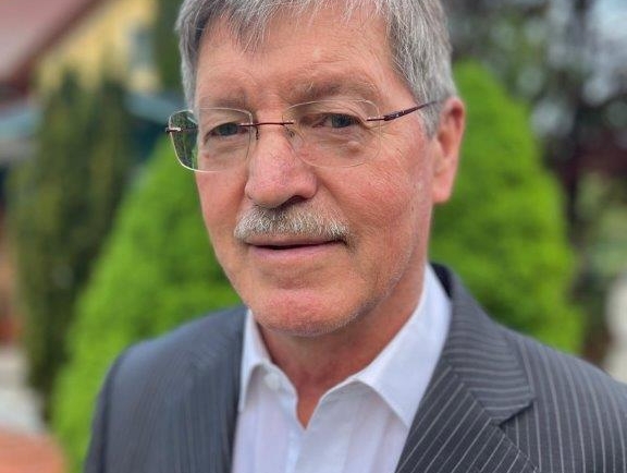 Dr. Friedrich Seidl
