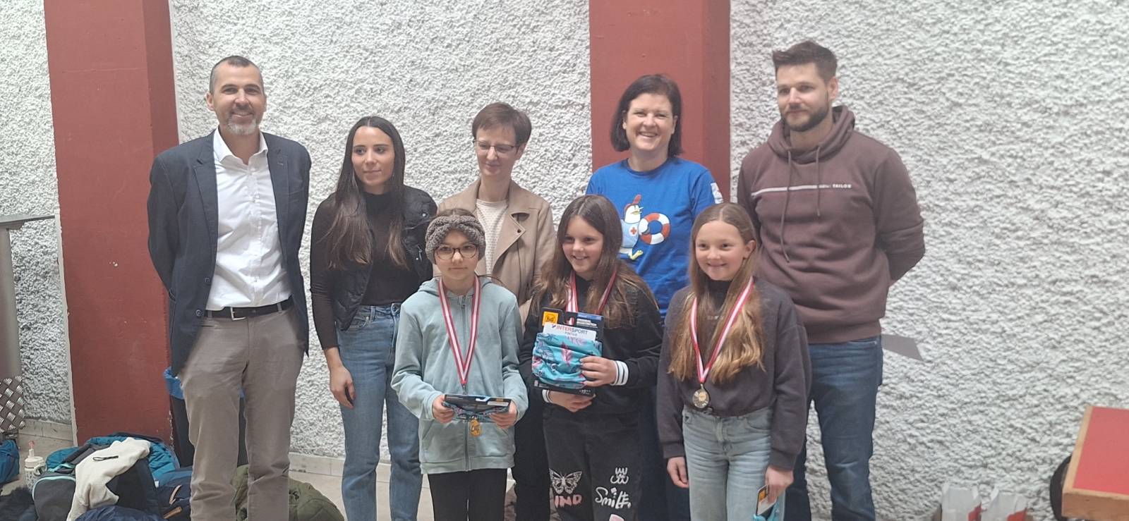 5F2C6F37-9D09-4629-87B0-A08B3B04220B